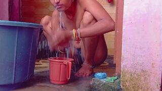 Indian Bihari Village Biutiful Aunty Standing Style Fuck By Nephew In Bathroom Video