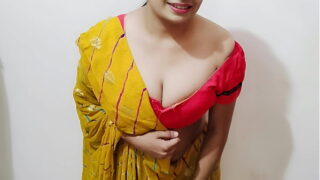 Indian Mumbai Girlfriend Oral Sex With Hard Ass Fucked By Boyfriend Video