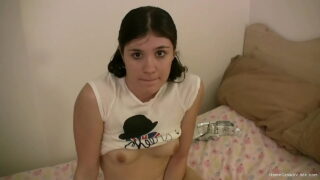 Real amateur brunette virgin girl sucking cock and anal sex Video